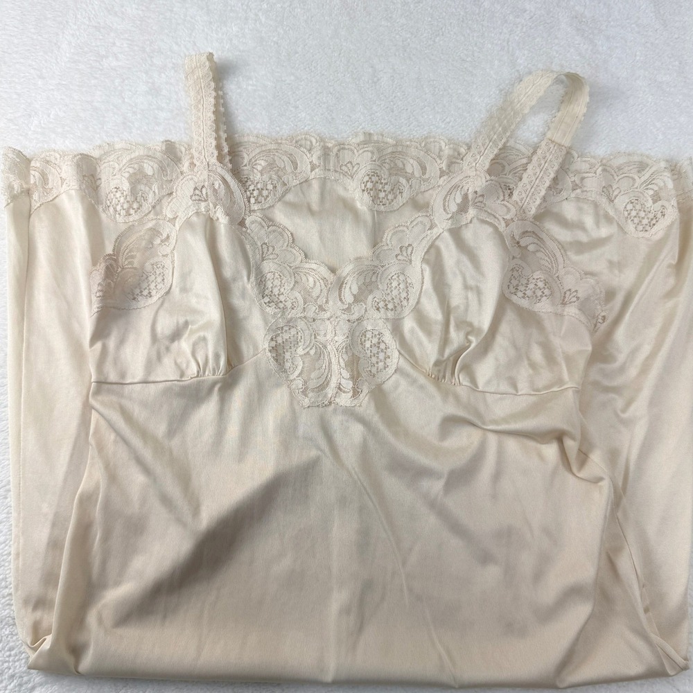 Bali Studio Full Slip Dress Lingerie Women 38‎ Large Beige Lace Trim Coquette